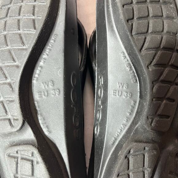 OOFOS OOlala Recovery Women’s Sandal - Size 8/39 - Black - Picture 3 of 6